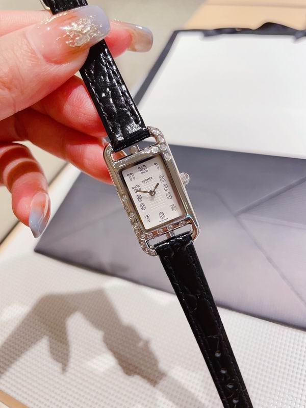 Hermes 25X18mm 110106