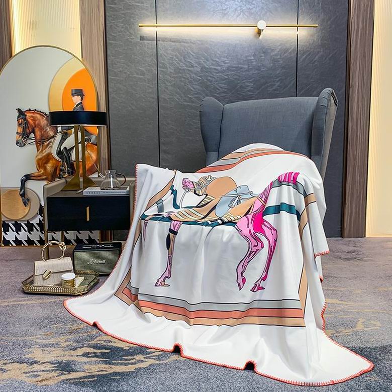 Hermes 1.5x1.5m 1.5x2.0m 2.0x2.3m 45