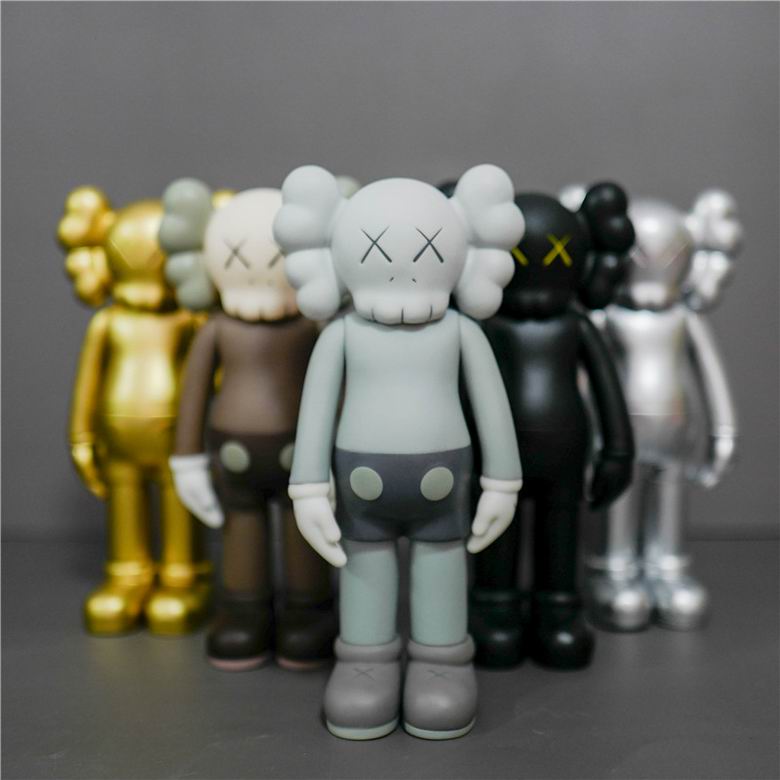 Kaws 20 8 6cm 5C m17