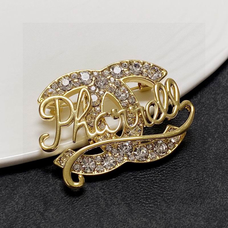 Chanel Brooch 1lyx79