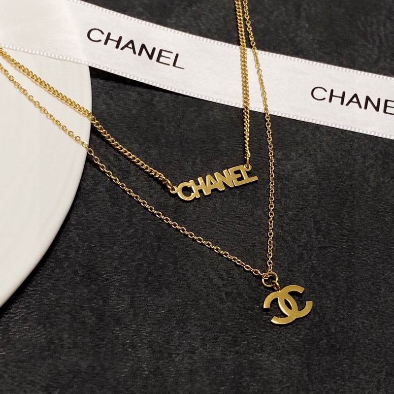 Chanel necklace 1lyx110