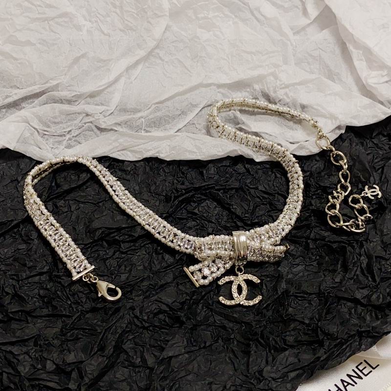 Chanel necklace 1lyx133