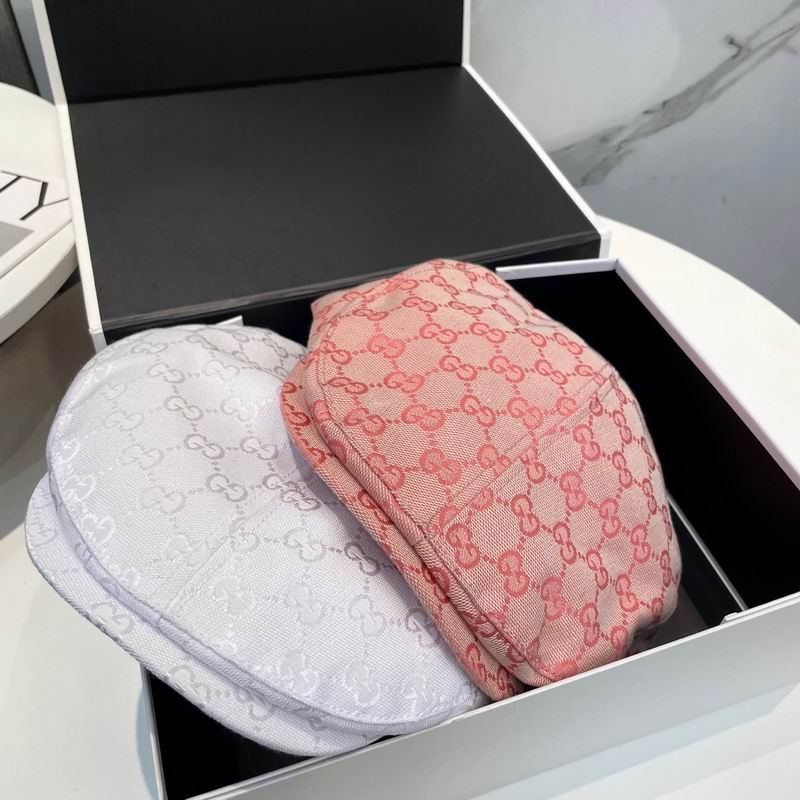 Gucci Beret 1030