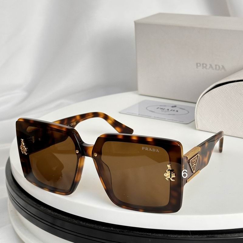 Prada PR136 69 10-142 e