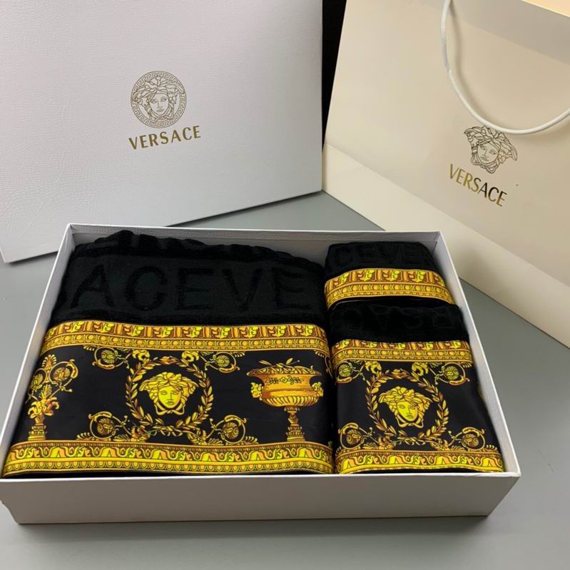Versace Towel 01