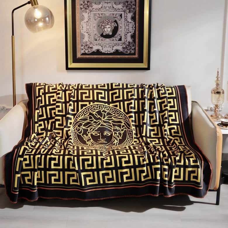 Versace 1.5x1.5m 1.5x2.0m 2.0x2.3m 06