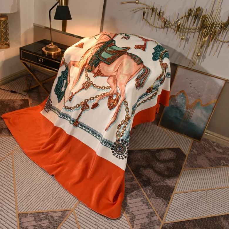 Hermes 1.5x1.5m 1.5x2.0m 2.0x2.3m 19