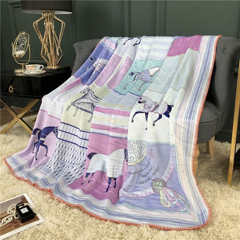 Hermes 1.5x1.5m 1.5x2.0m 2.0x2.3m 21