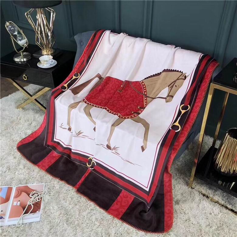 Hermes 1.5x1.5m 1.5x2.0m 2.0x2.3m 26