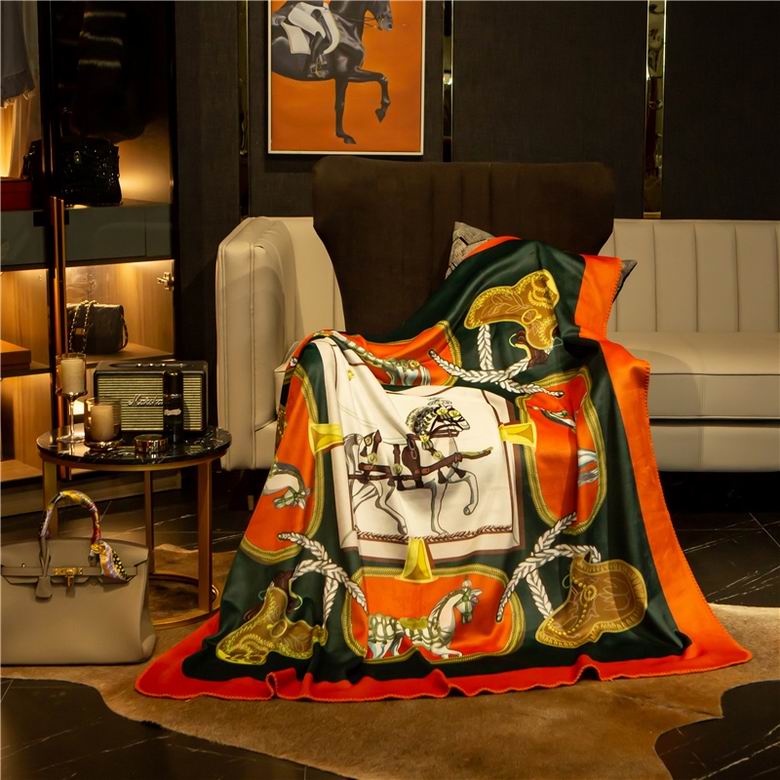 Hermes 1.5x1.5m 1.5x2.0m 2.0x2.3m 32