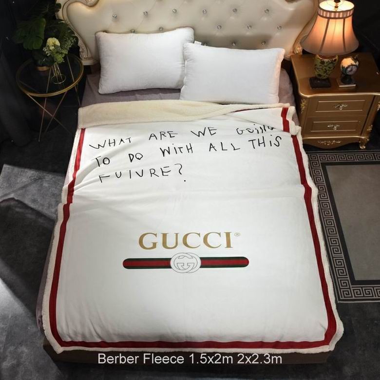 Gucci 1.5x2m 2x2.3m n07
