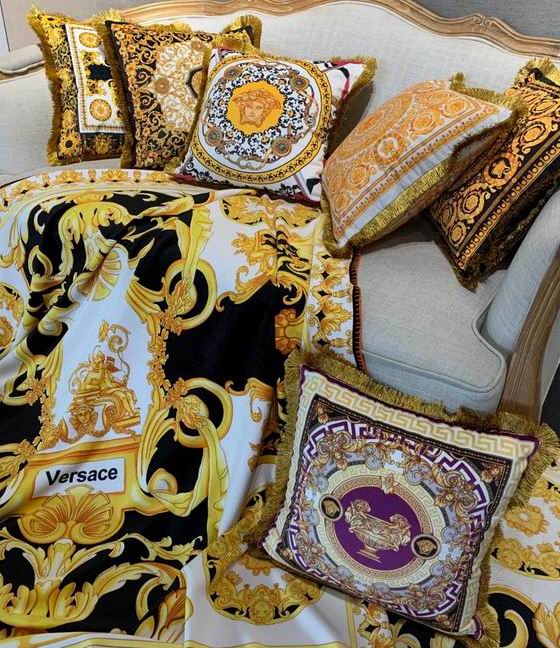 Versace Cushion 45X45 08