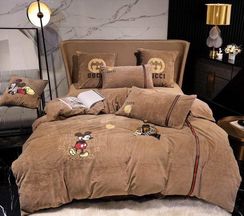 Gucci 2x2.3m XL 2.2x2.4m x06