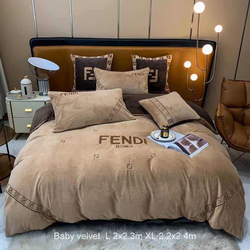 Fendi L 2x2.3m XL 2.2x2.4m n13