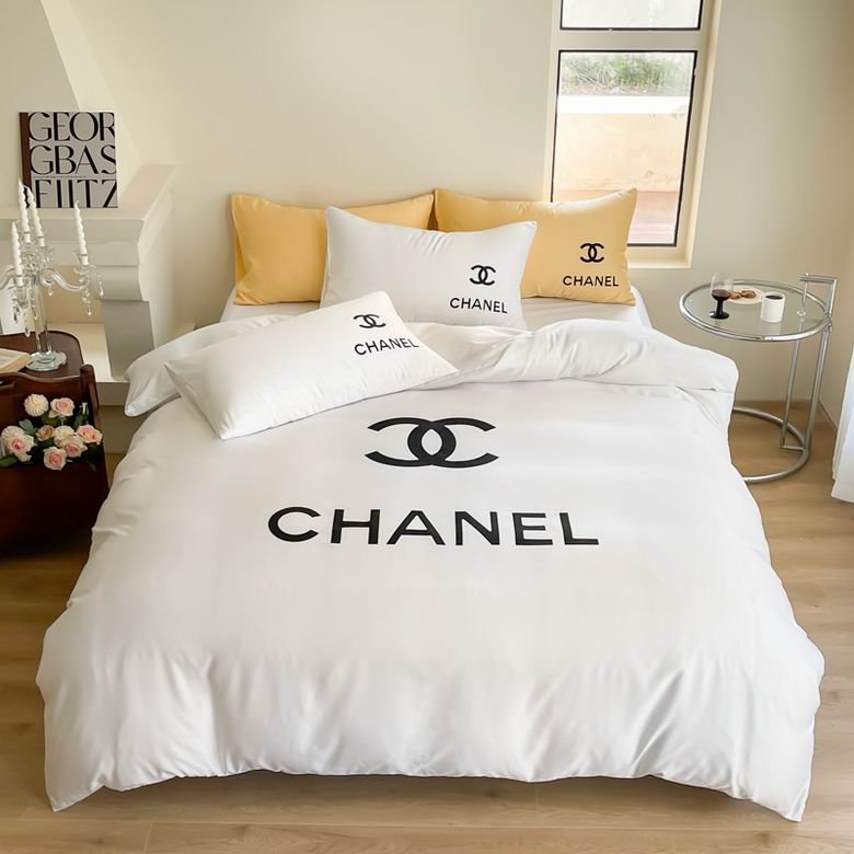 Chanel 2x2.3m 09