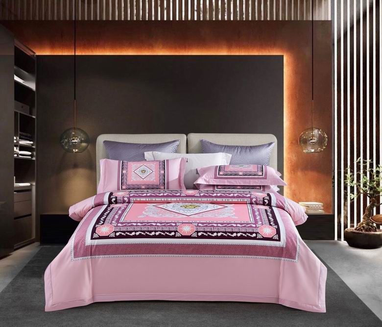 Versace 2x2.3m Plus 2.2x2.4m 05