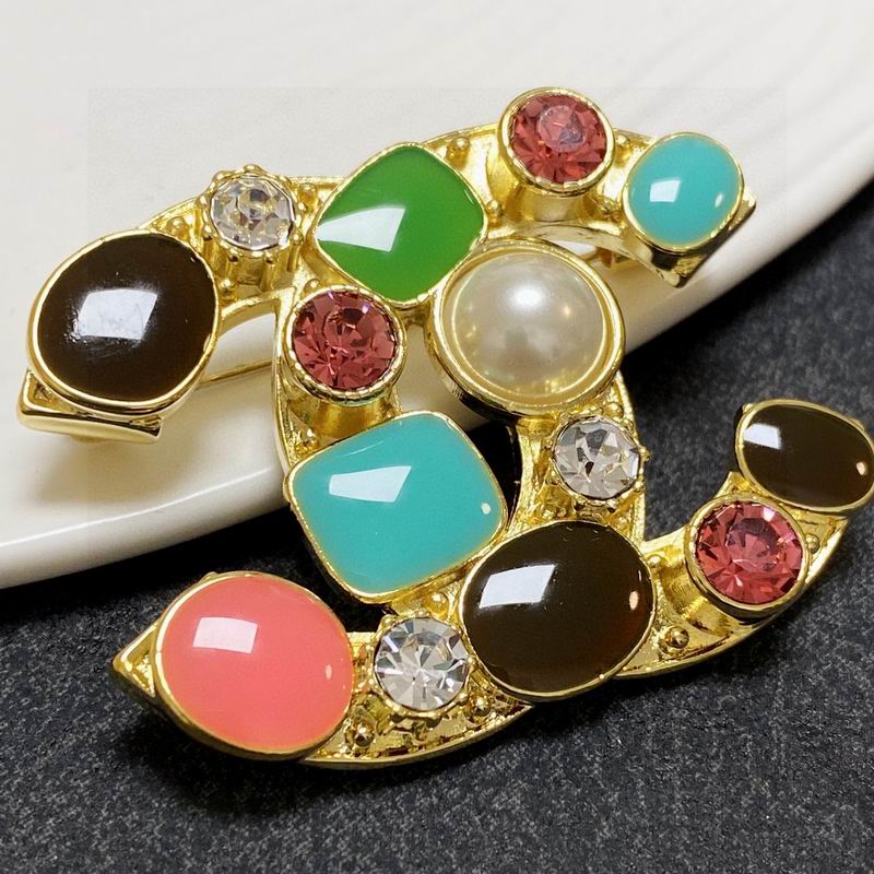 Chanel Brooch 3lyx196