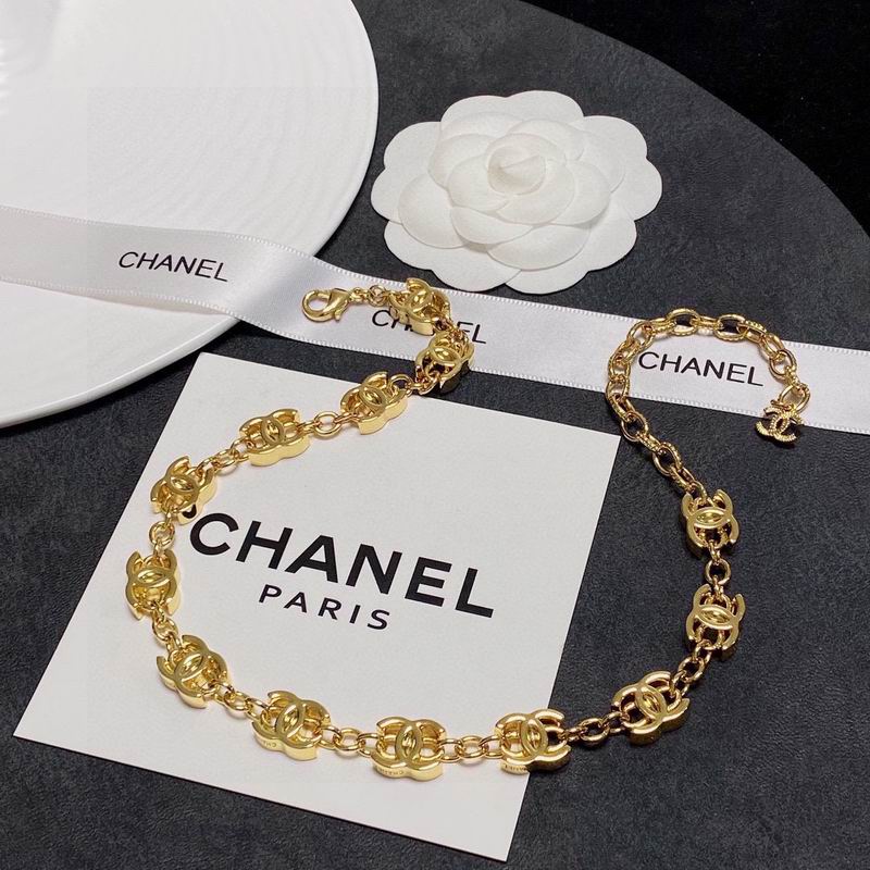 Chanel necklace 3lyx373