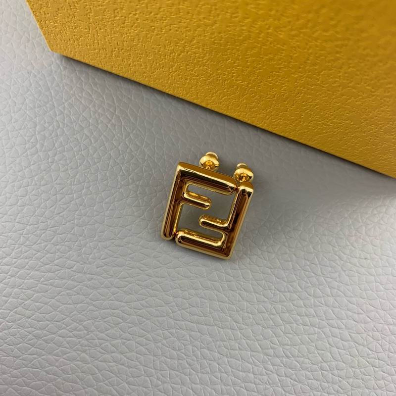 Fendi earring 04lyx136