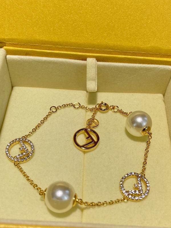 Fendi bracelet 04lyx41