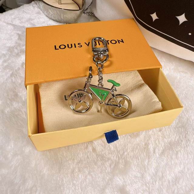 LV keyring ���г�