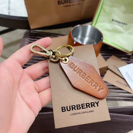 Burberry keyring 04lyh50