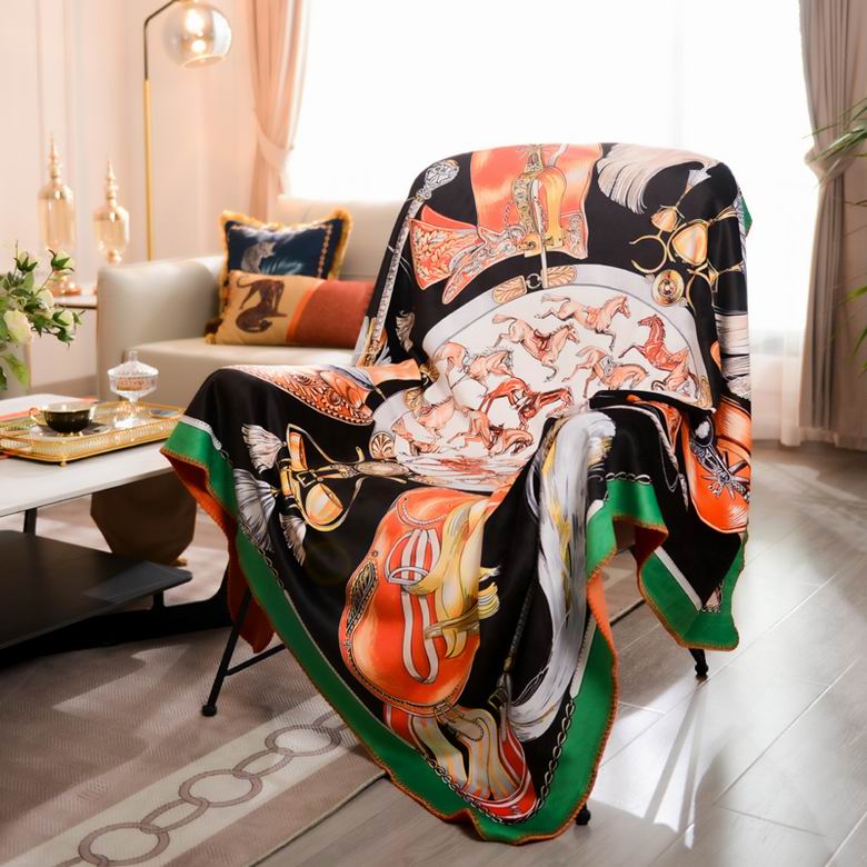 Hermes 1.5x1.5m 1.5x2.0m 1.8x2.0m 2.0x2.3m 46