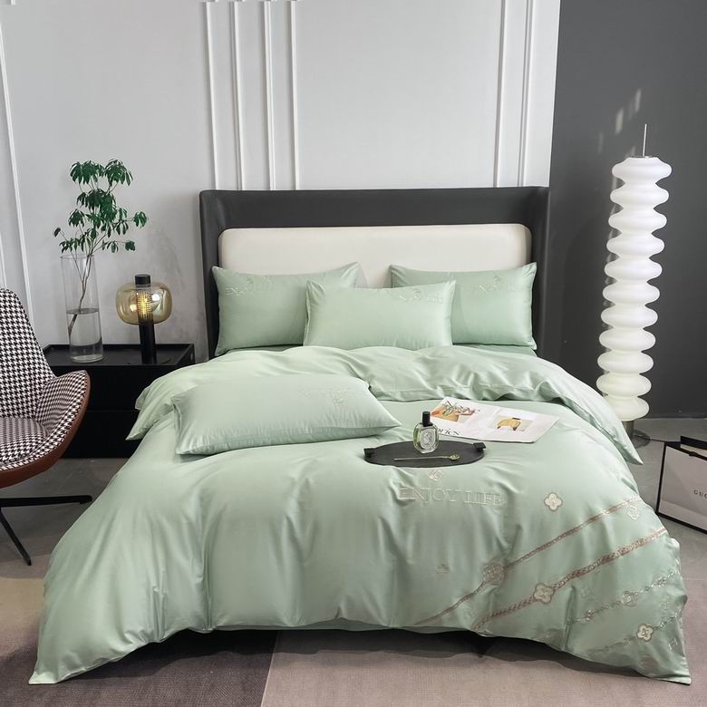 Van Cleef & Arpels 2.0x2.3m 2.2x2.4m 29