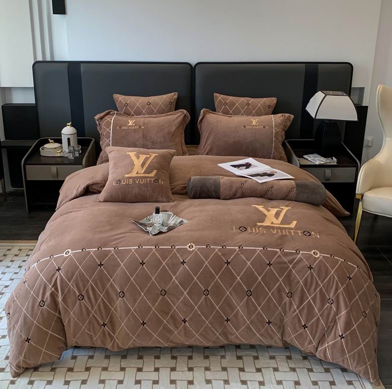 LV 2.0x2.3m 2.2x2.4m 05