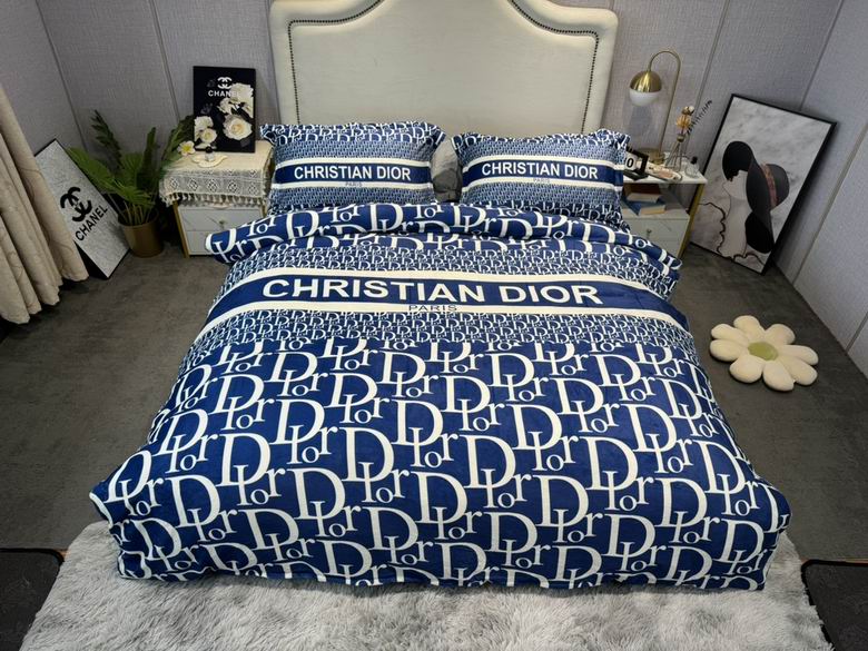 Dior 2.0x2.3m 2.2x2.4m 25