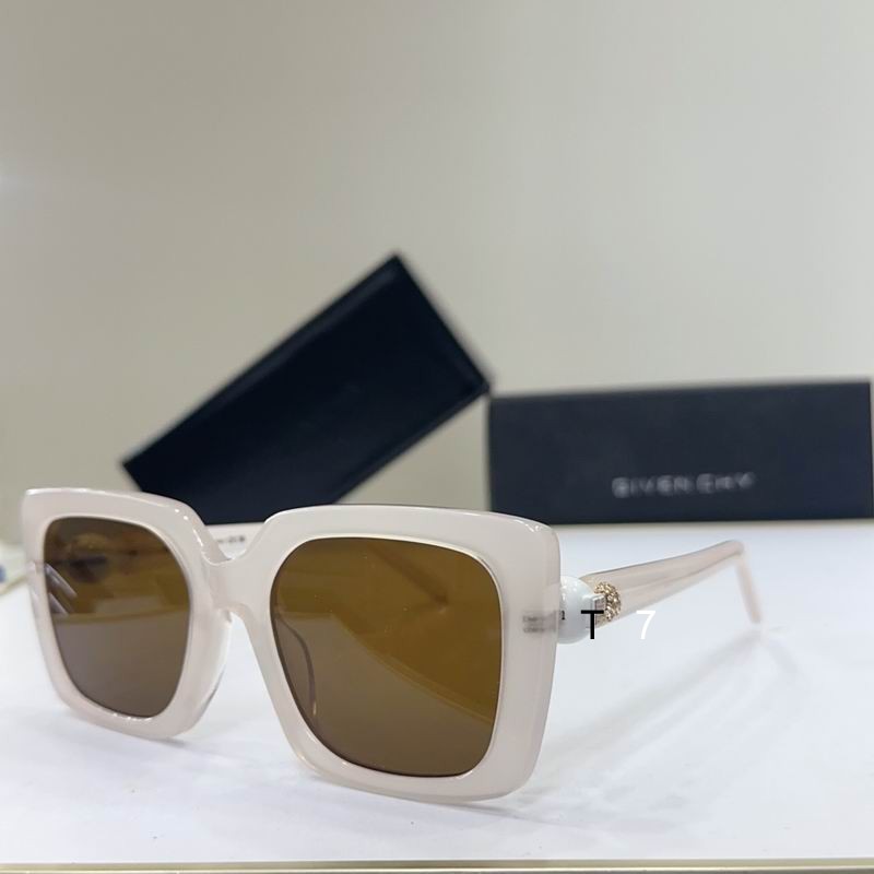 GIVENCHY V40071F 54-22-140 G