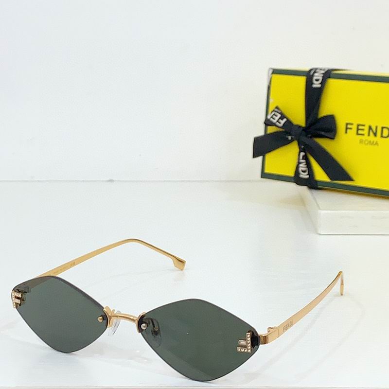 Fendi Glasses smh31