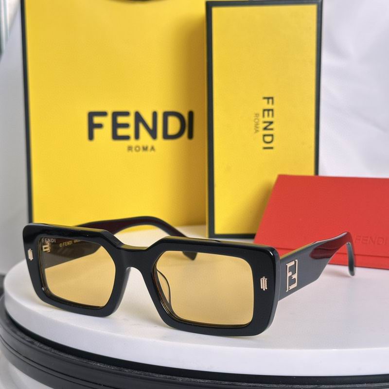 Fendi Glasses smh87
