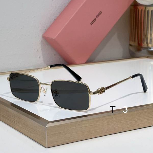 MiuMiu A53 49 22-140 c