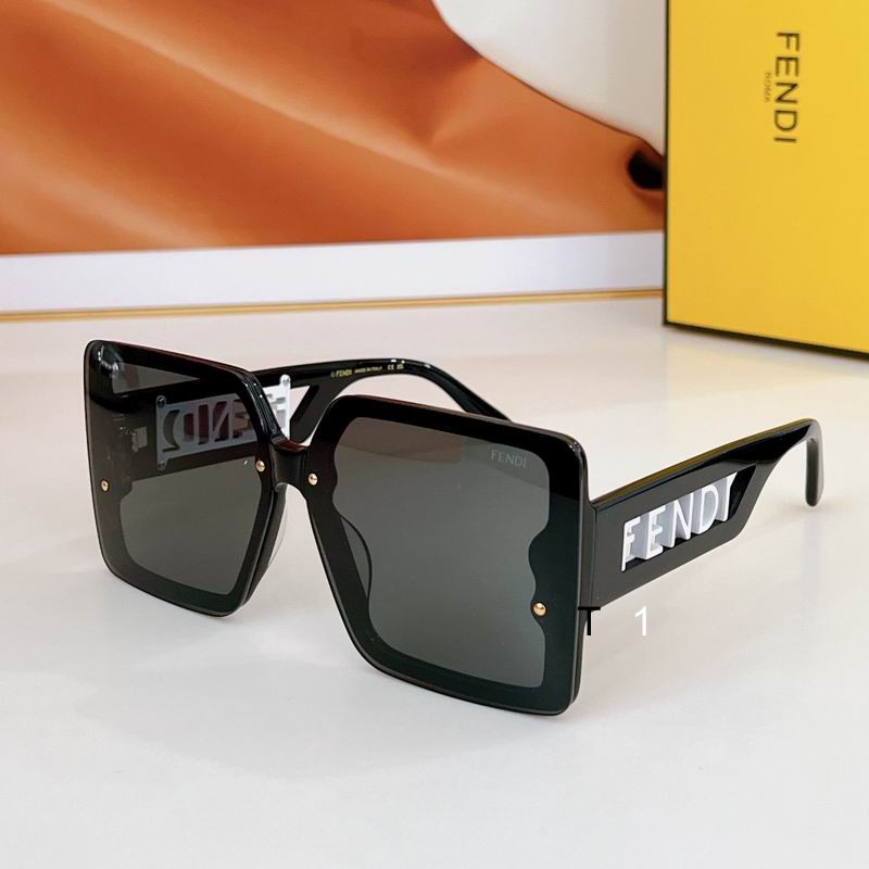 Fendi FE50076F 55 19-145 a