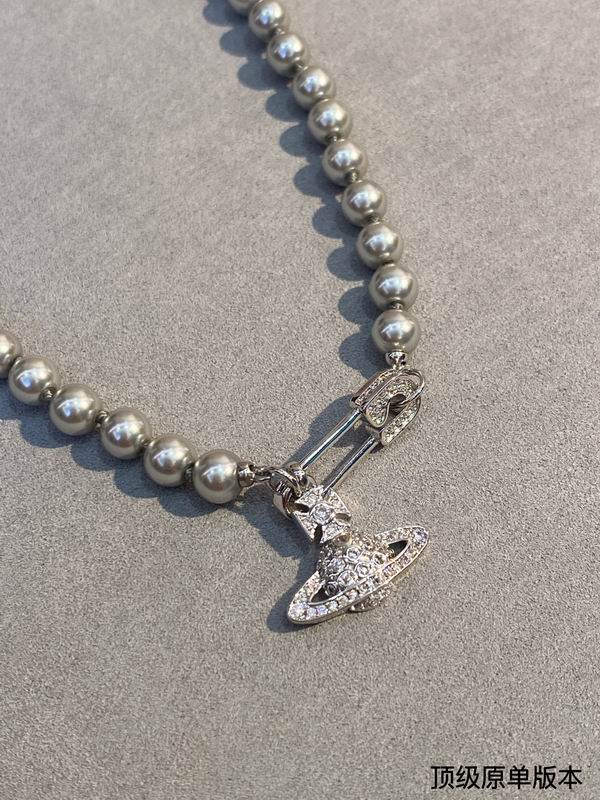 Vivienne Westwood necklace 03lyh212