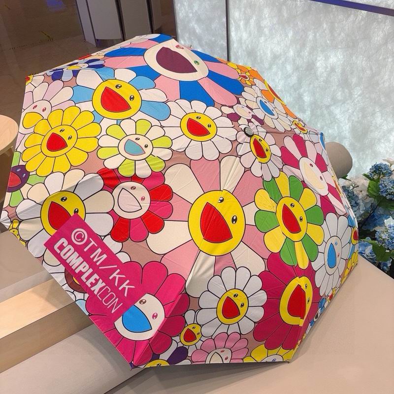 Takashi Murakami in Roppongi Umbrella 04