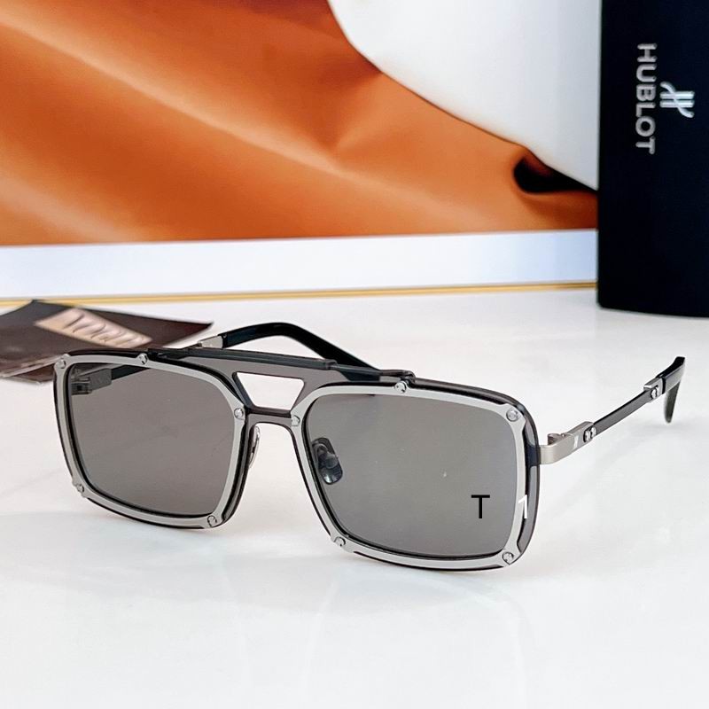 Hublot H092 54-18-145 b