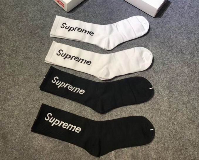 Supreme Sock 02