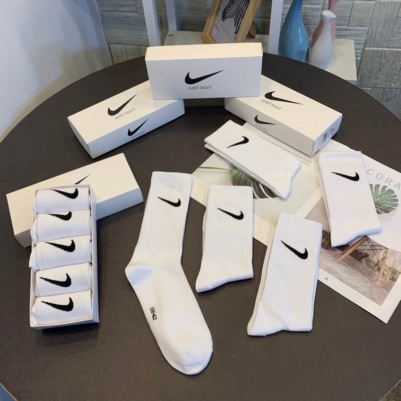Nike Socks 42