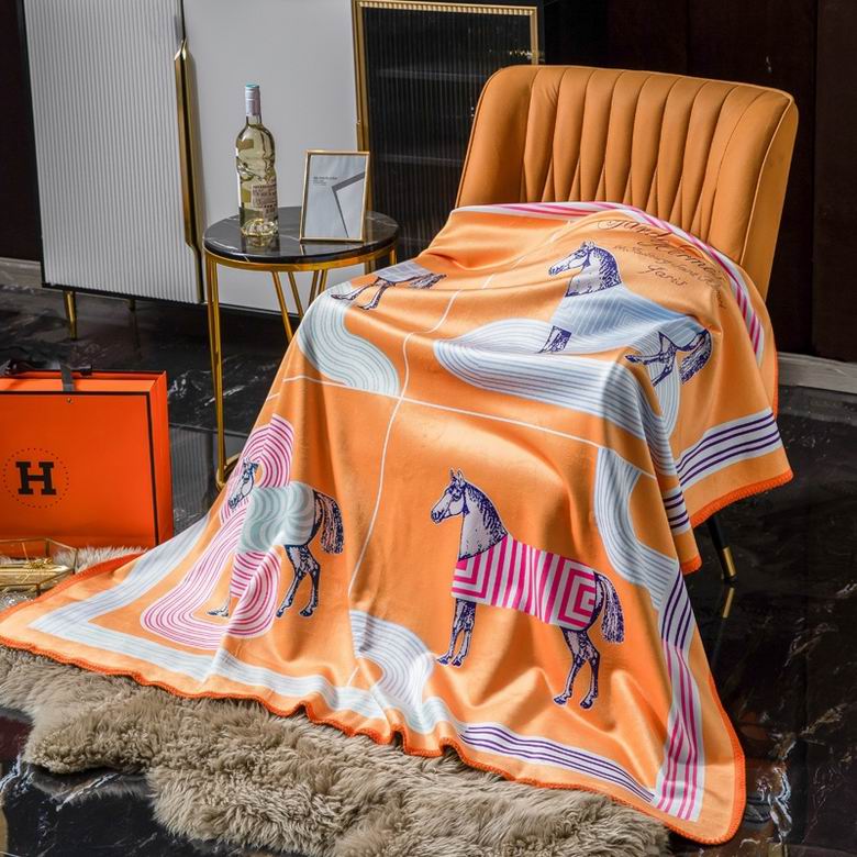 Hermes 1.5x1.5m 1.5x2.0m 2.0x2.3m  08