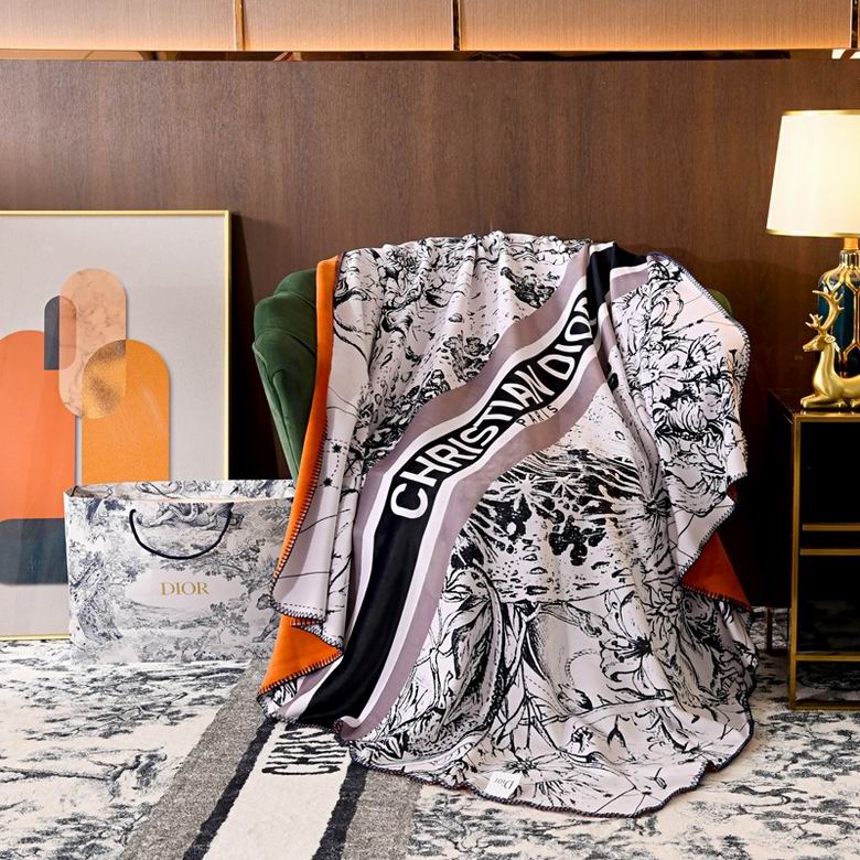 Dior 1.5x1.5m 1.5x2.0m 2.0x2.3m  07