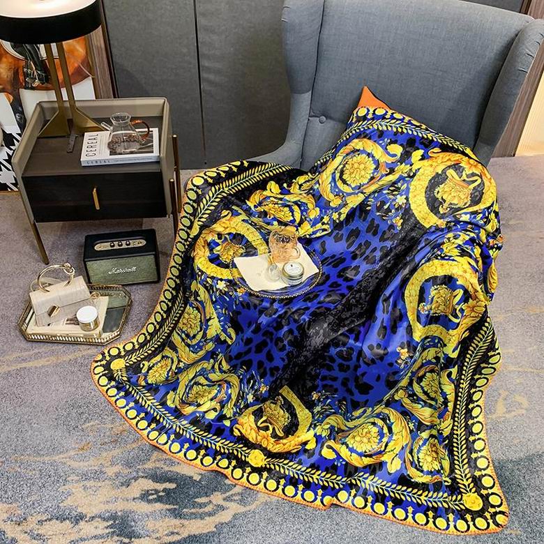 Versace 1.5x1.5m 1.5x2.0m 2.0x2.3m  11