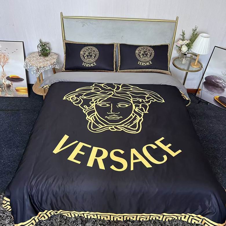 Versace 2.0x2.3m 31