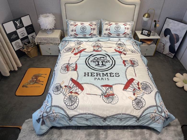 Hermes 2.0x2.3m 2.2x2.4m 28