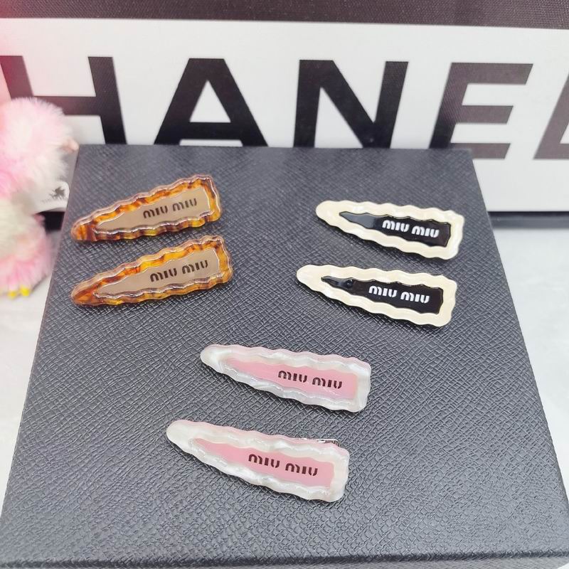Miumiu Hairpin 0920