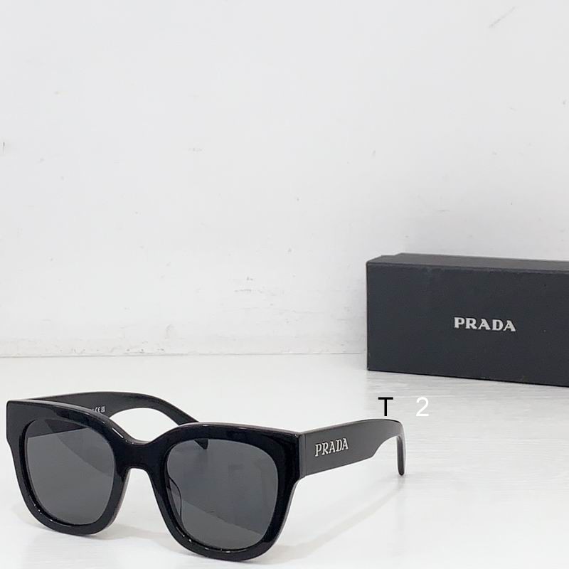 Prada 081301 b