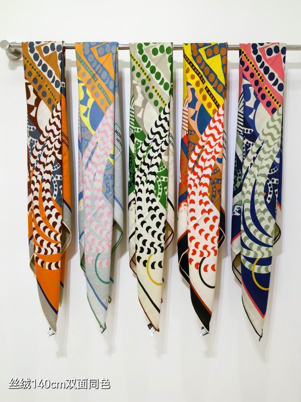 Hermes Scarf 140X140cm 70%���� 30%��˿ E090129
