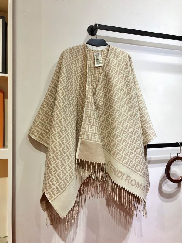 Fendi cloak 145X145cm 51%��ë49%���� E091122