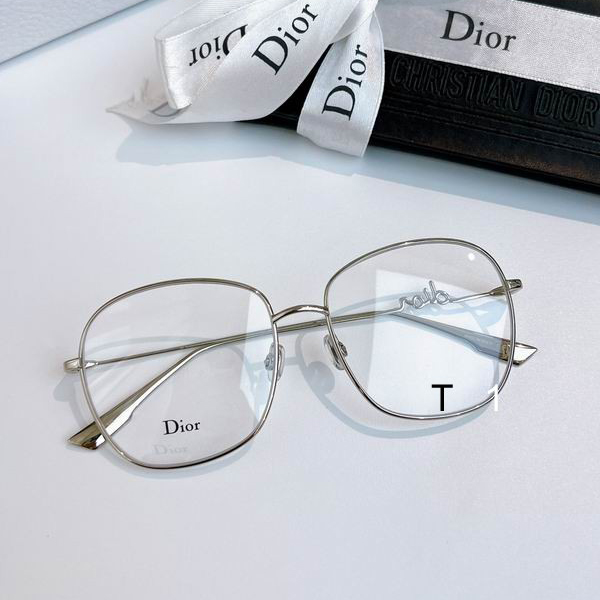 Dior ATURE03 57 16-145 a